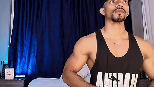 Manolo Hot1 online show from 03-21-25, 02:51