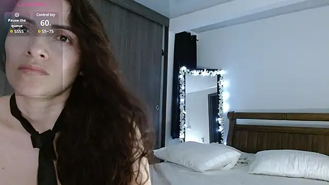 Snapshot of tammycolombia chatting on 12-10-24, 01:22 tammycolombia online show from 12-10-24, 01:22