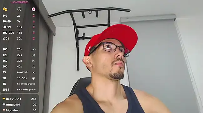 Snapshot of russthiago chatting on 02-11-25, 07:48 russthiago online show from 02-11-25, 07:48