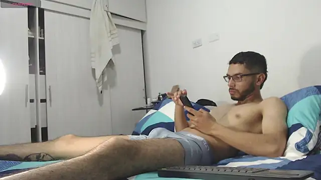 russthiago online show from 02-07-26, 04:48