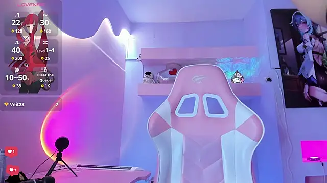 Snapshot of KristinWall chatting on 02-19-25, 11:46 KristinWall online show from 02-19-25, 11:46