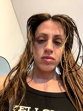 fitcouple1889 online show from 10-04-25, 09:49