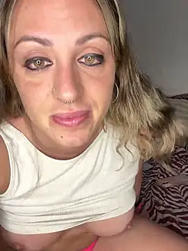 fitcouple1889 online show from 03-13-25, 12:59