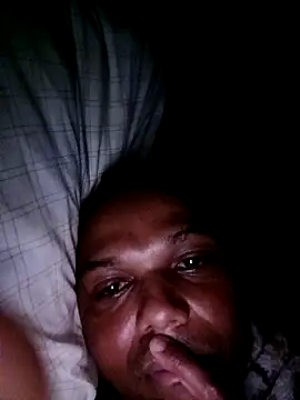 Snapshot of Mailsonp chatting on 02-21-26, 05:37 Mailsonp online show from 02-21-26, 05:37