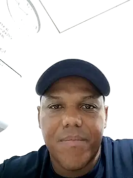 Snapshot of Mailsonp chatting on 02-23-26, 11:27 Mailsonp online show from 02-23-26, 11:27