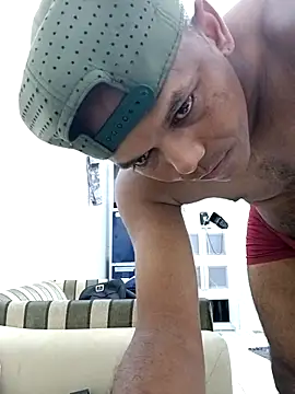 Snapshot of Mailsonp chatting on 02-11-26, 01:16 Mailsonp online show from 02-11-26, 01:16