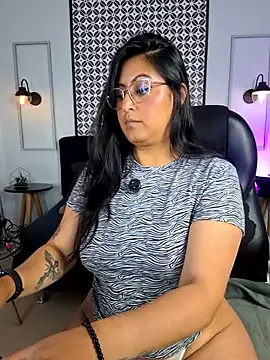 Amber gold  online show from 05-22-26, 02:42