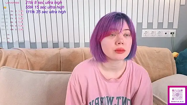   KawaiiYuki   online show from 01-18-26, 05:22