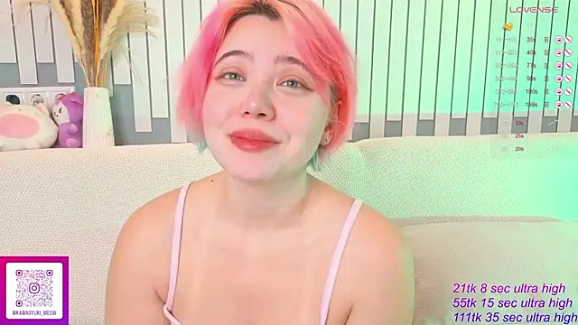 Snapshot of __KawaiiYuki__ chatting on 10-04-25, 04:58 KawaiiYuki online show from 10-04-25, 04:58