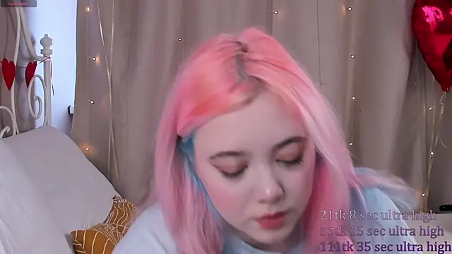 Snapshot of __KawaiiYuki__ chatting on 02-17-25, 08:41 KawaiiYuki online show from 02-17-25, 08:41