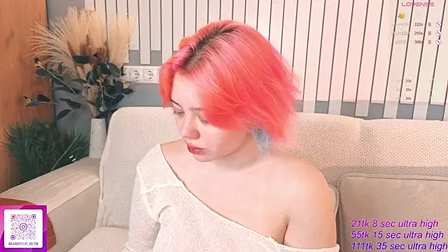   KawaiiYuki   online show from 12-05-25, 06:34