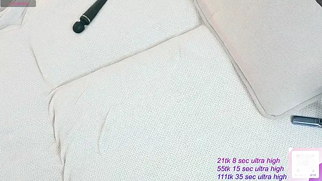   KawaiiYuki   online show from 06-19-26, 04:18