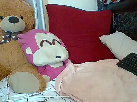 Snapshot of Poisonous_Ivy chatting on 02-19-26, 10:07 Poisonous Ivy online show from 02-19-26, 10:07