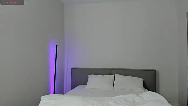 sarahphyllis online show from 11-09-25, 08:24