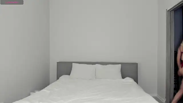 sarahphyllis online show from 12-05-25, 09:23