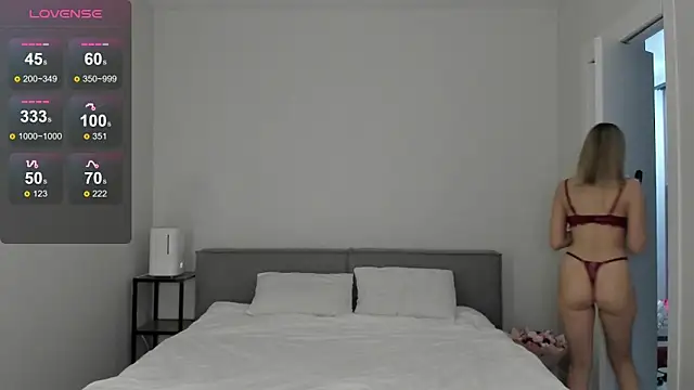 sarahphyllis online show from 12-20-25, 09:17