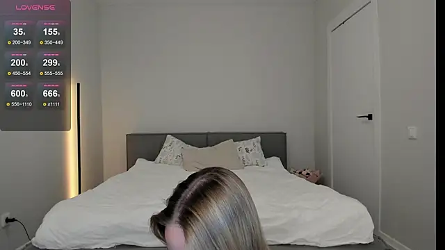 sarahphyllis online show from 05-15-26, 07:23