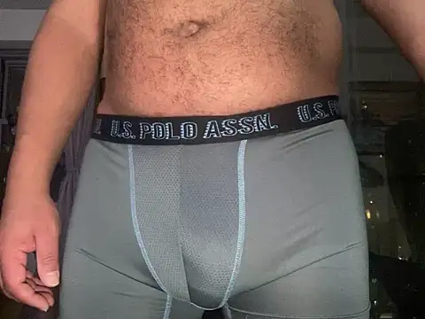 Snapshot of ThickDick_Daddy chatting on 02-07-26, 06:43 ThickDick Daddy online show from 02-07-26, 06:43