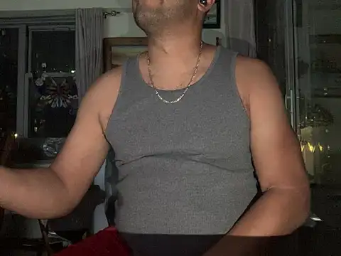 Snapshot of ThickDick_Daddy chatting on 07-13-26, 06:35 ThickDick Daddy online show from 07-13-26, 06:35