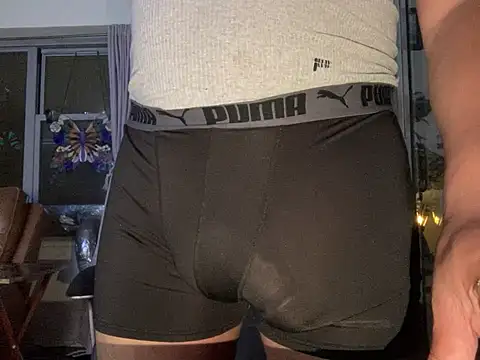 Snapshot of ThickDick_Daddy chatting on 06-23-26, 07:17 ThickDick Daddy online show from 06-23-26, 07:17