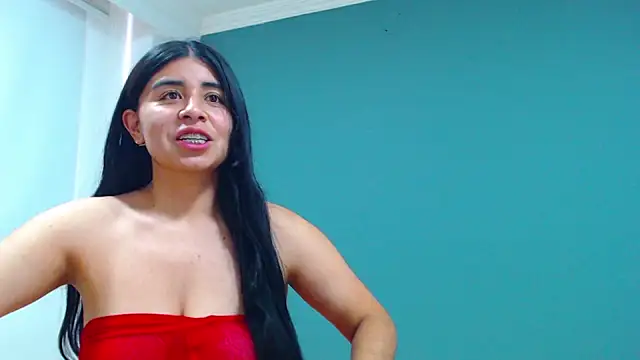 danna- roouss online show from 10-31-25, 06:04