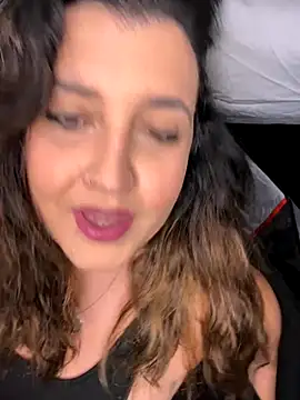 Novababy18 online show from 12-16-25, 10:14