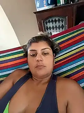 Snapshot of AlyDenalioficial chatting on 04-29-26, 02:21 AlyDenalioficial online show from 04-29-26, 02:21