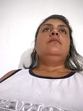 Snapshot of AlyDenalioficial chatting on 10-31-25, 10:16 AlyDenalioficial online show from 10-31-25, 10:16