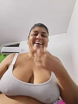 Snapshot of AlyDenalioficial chatting on 05-19-26, 03:08 AlyDenalioficial online show from 05-19-26, 03:08