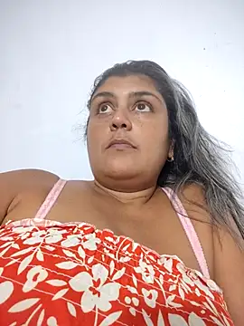 Snapshot of AlyDenalioficial chatting on 11-08-25, 06:33 AlyDenalioficial online show from 11-08-25, 06:33