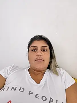 Snapshot of AlyDenalioficial chatting on 04-26-26, 04:59 AlyDenalioficial online show from 04-26-26, 04:59