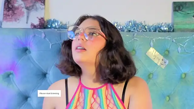 Paola Lyon  online show from 01-06-26, 06:23