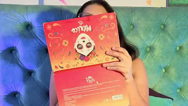 Paola Lyon  online show from 03-04-26, 11:40