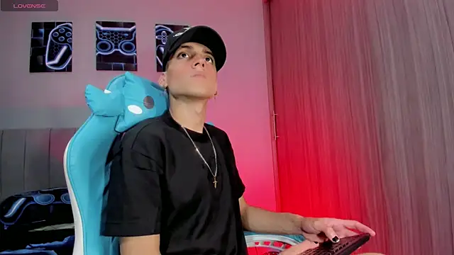 jake and joaquin online show from 09-19-25, 03:21