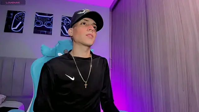 jake and joaquin online show from 09-11-25, 03:28