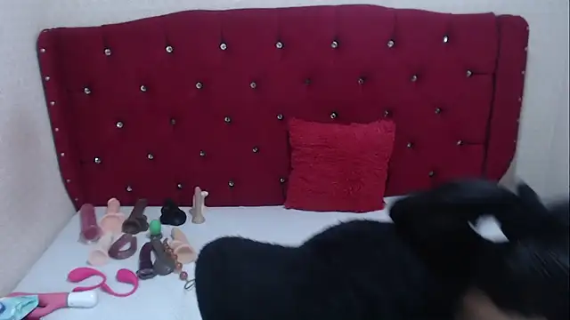 AdaFawxx online show from 10-05-25, 03:41