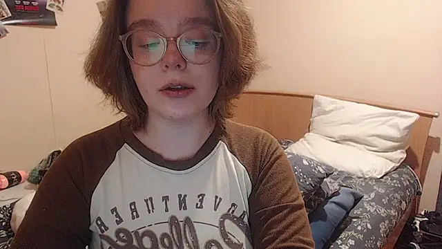 Chmiri cb online show from 12-21-25, 03:57