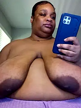 Snapshot of NaughtyHottieBBW chatting on 01-31-25, 06:03 NaughtyHottieBBW online show from 01-31-25, 06:03