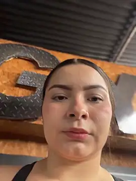 aneesa darzi online show from 02-02-26, 09:25