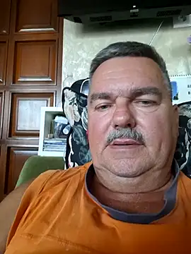 Snapshot of Tbone17 chatting on 05-28-26, 04:31 Tbone17 online show from 05-28-26, 04:31