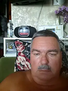 Snapshot of Tbone17 chatting on 07-11-26, 04:46 Tbone17 online show from 07-11-26, 04:46