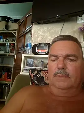 Snapshot of Tbone17 chatting on 06-27-26, 04:13 Tbone17 online show from 06-27-26, 04:13