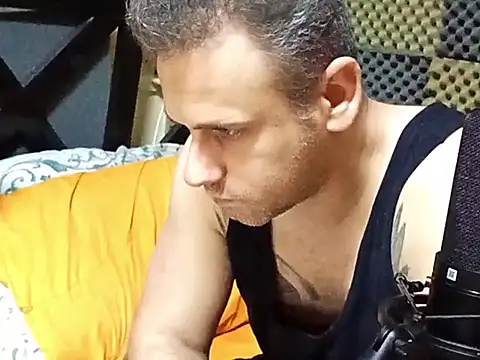 Arabeyes online show from 10-05-25, 03:19