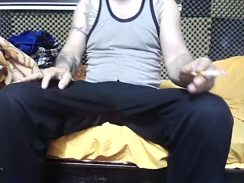 Arabeyes online show from 10-31-25, 02:57