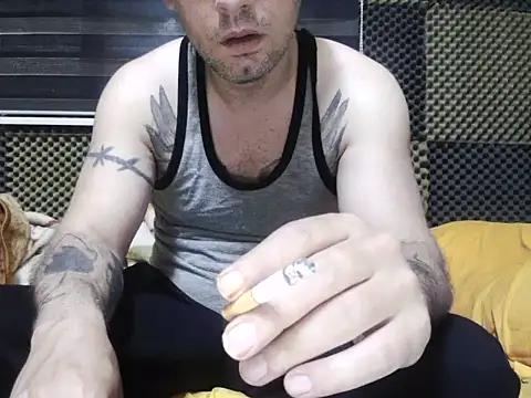 Arabeyes online show from 10-30-25, 04:00