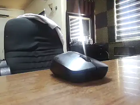 Snapshot of Arabeyes chatting on 06-14-26, 11:00 Arabeyes online show from 06-14-26, 11:00