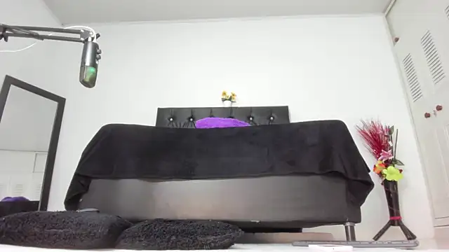 martinaclark online show from 05-21-26, 03:26