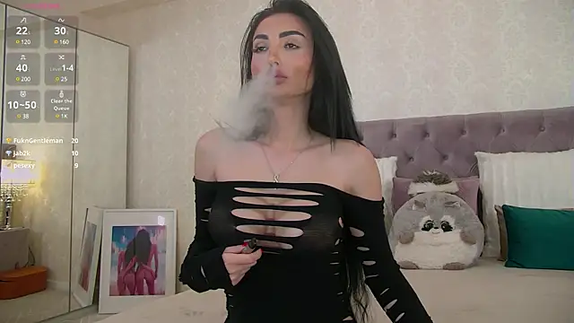 Snapshot of RaqueleDiva chatting on 01-15-25, 06:19 RaqueleDiva online show from 01-15-25, 06:19