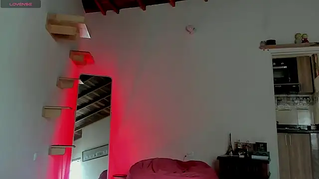 Rainbow leia online show from 04-04-26, 07:09