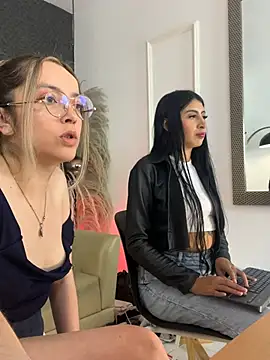 ana ev online show from 06-26-26, 05:57